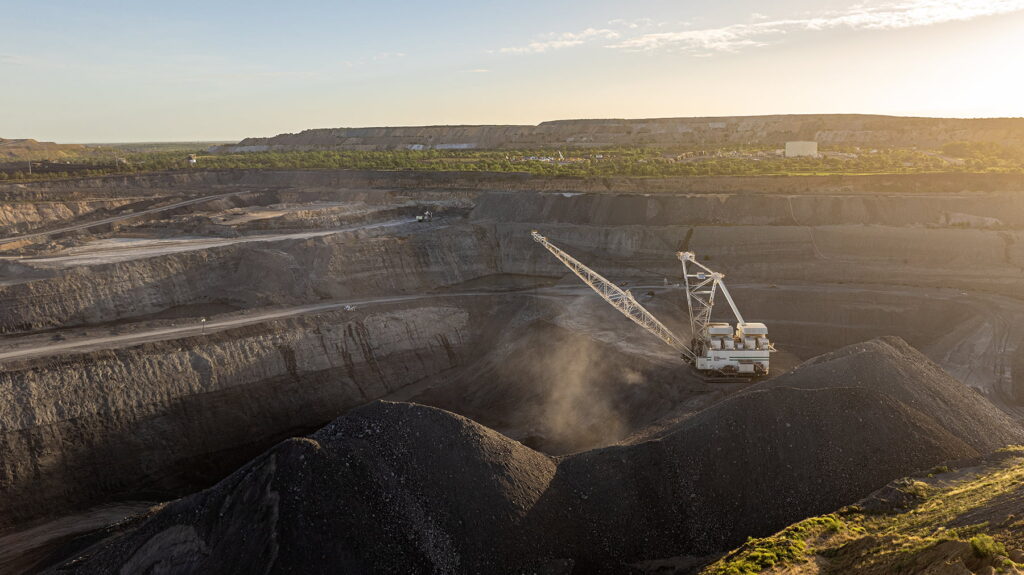 Draglines at Curragh Mine